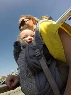 Porte-bébé PhysioCarrier Eléphant Poche Bleu Paon - Love Radius -Bébé Jeux Soldes Boutique physiocarrier elephant poche bleu paon