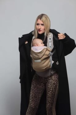 Porte-bébé HoodieCarrier Sablé De Love Radius -Bébé Jeux Soldes Boutique porte bebe hoodie carrier sable de love radius hc90 3