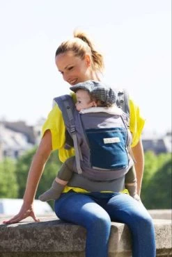 Porte-bébé PhysioCarrier Eléphant Poche Bleu Paon - Love Radius -Bébé Jeux Soldes Boutique porte bebe physiocarrier elephant poche bleu paon love radius